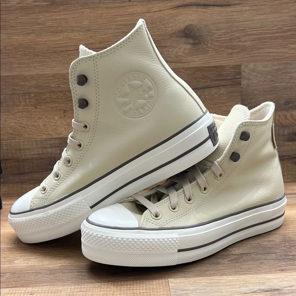 Converse Women's Beige Leather platform Sneakers